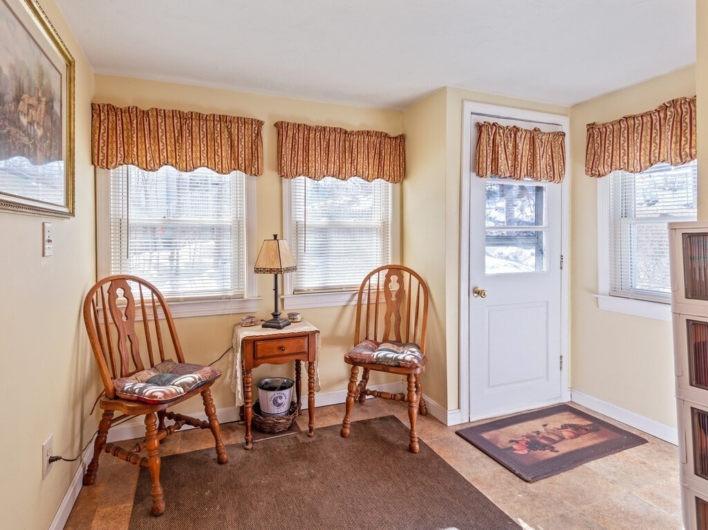 242 Pleasant Street Property Photo 12