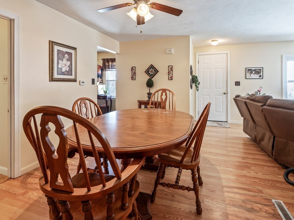 242 Pleasant Street Property Photo 15