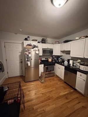 240 Crescent St # 3 Property Photo 2