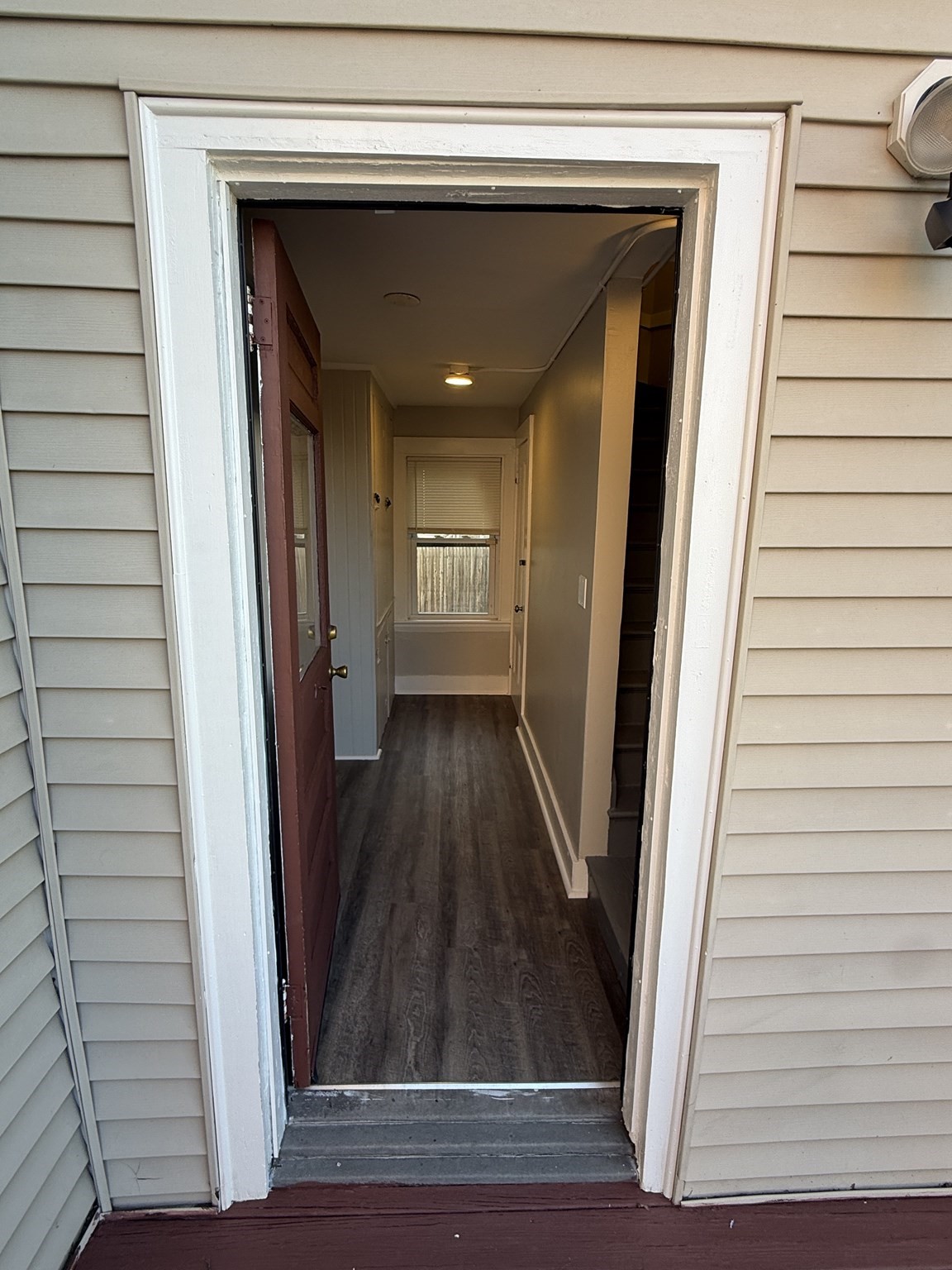 17 Alice Ave Property Photo 8