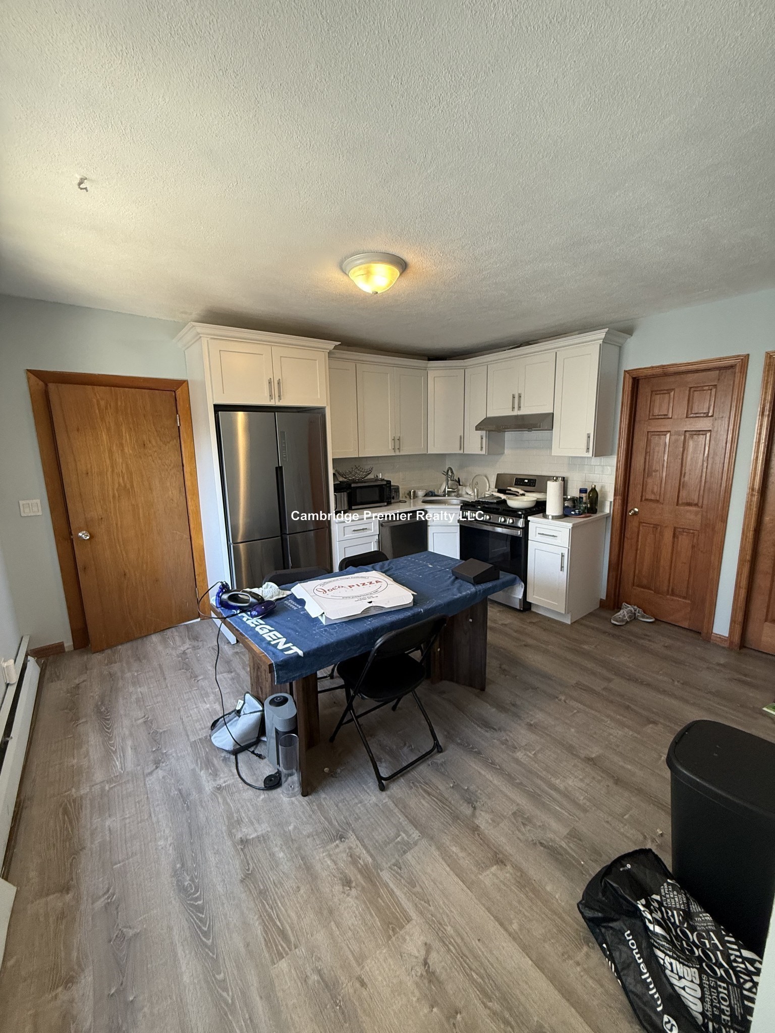 89 Webster Ave # 3 Property Photo 2