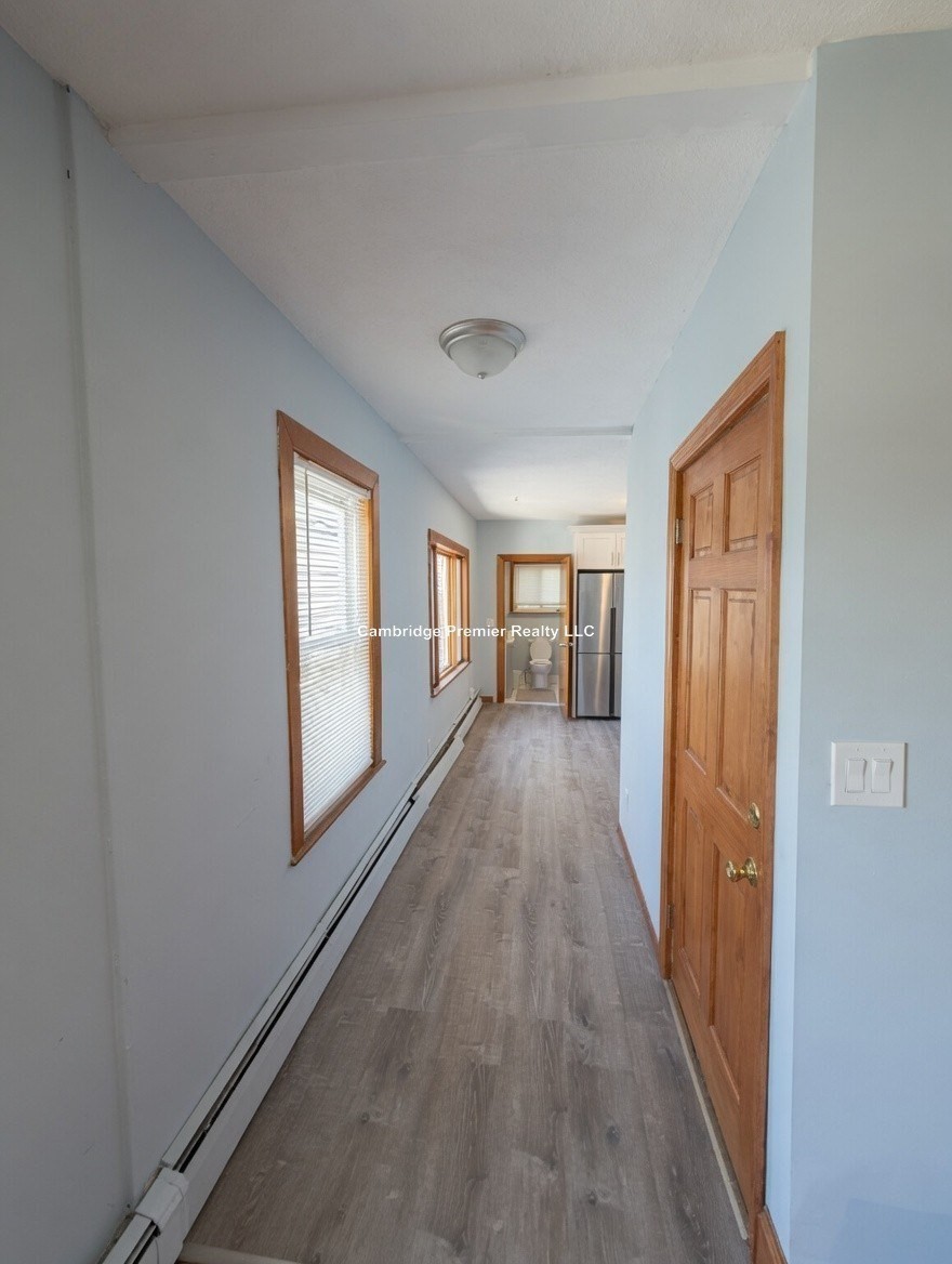 89 Webster Ave # 3 Property Photo 7