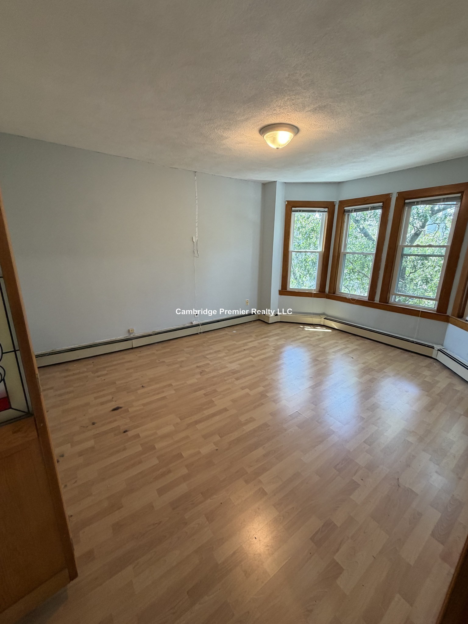 89 Webster Ave # 3 Property Photo 16