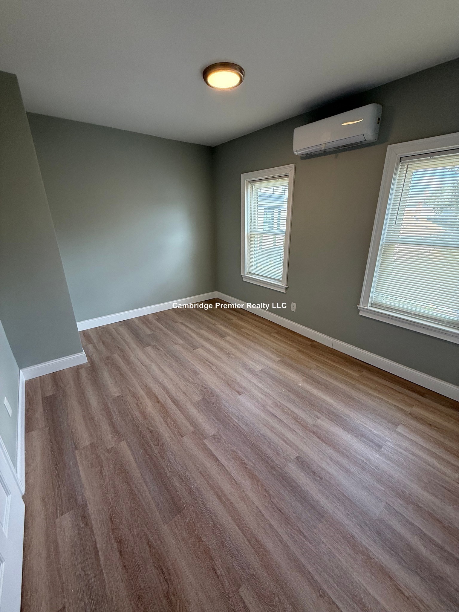 22 Westford St # 3 Property Photo 8