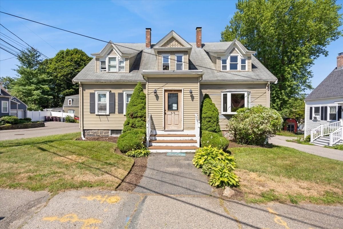 69 Front St Property Photo 1
