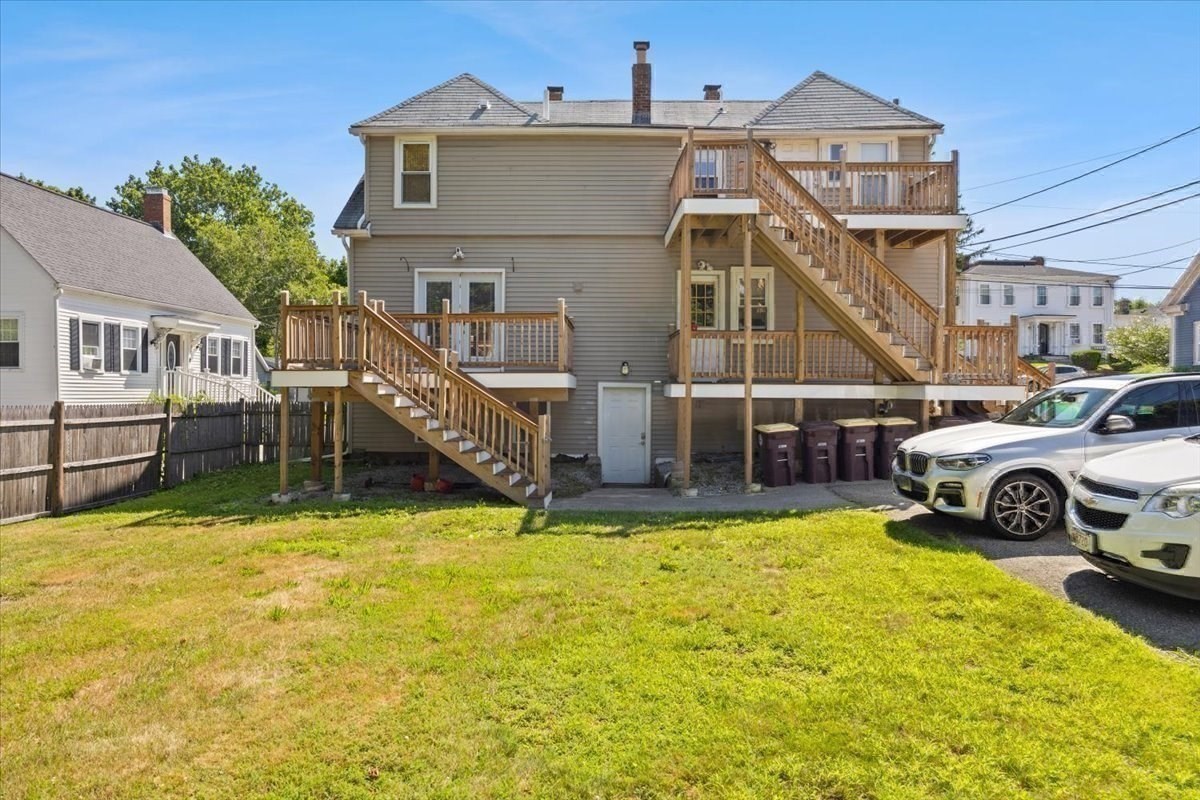 69 Front St Property Photo 32