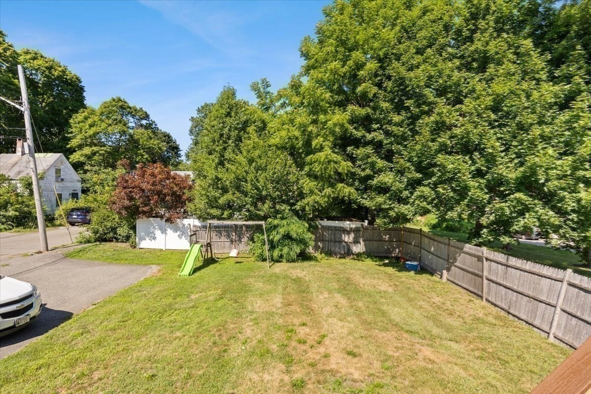 69 Front St Property Photo 34