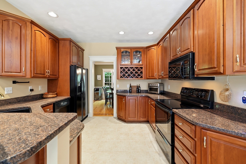 8 Wintergreen Cir Property Photo 4