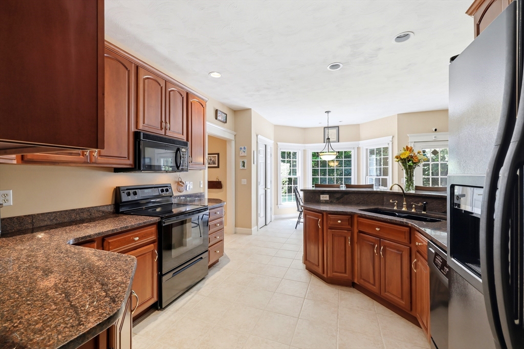 8 Wintergreen Cir Property Photo 6