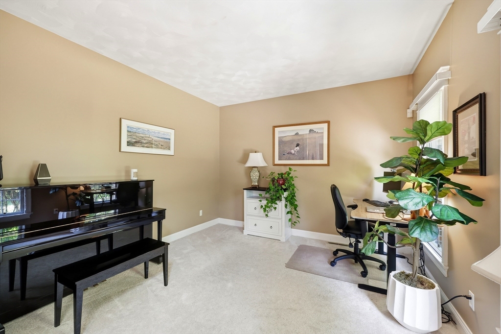 8 Wintergreen Cir Property Photo 16