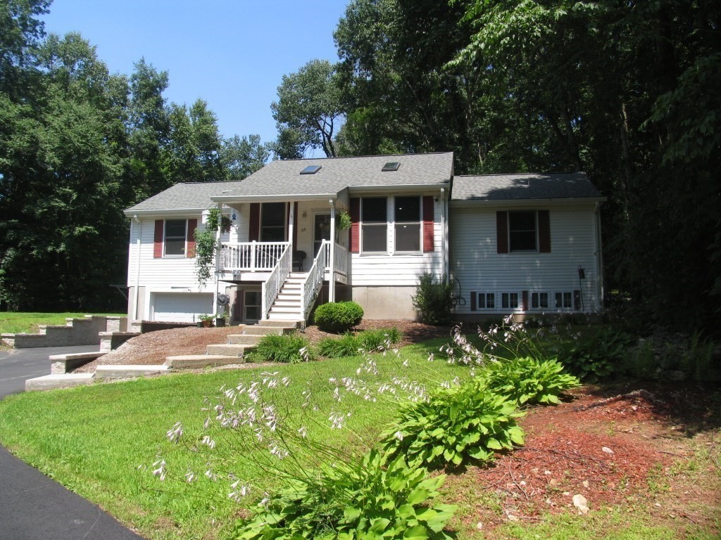 85 Thayer Property Photo 1