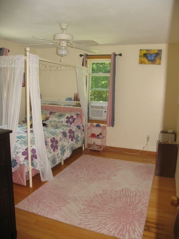 85 Thayer Property Photo 18