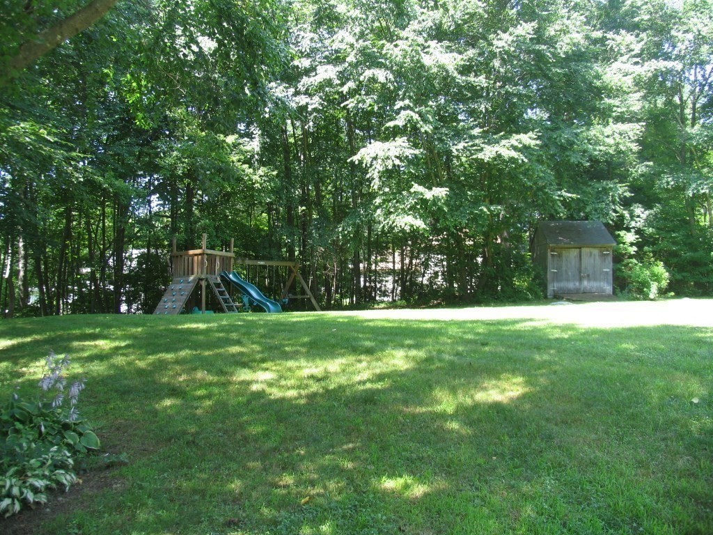 85 Thayer Property Photo 23