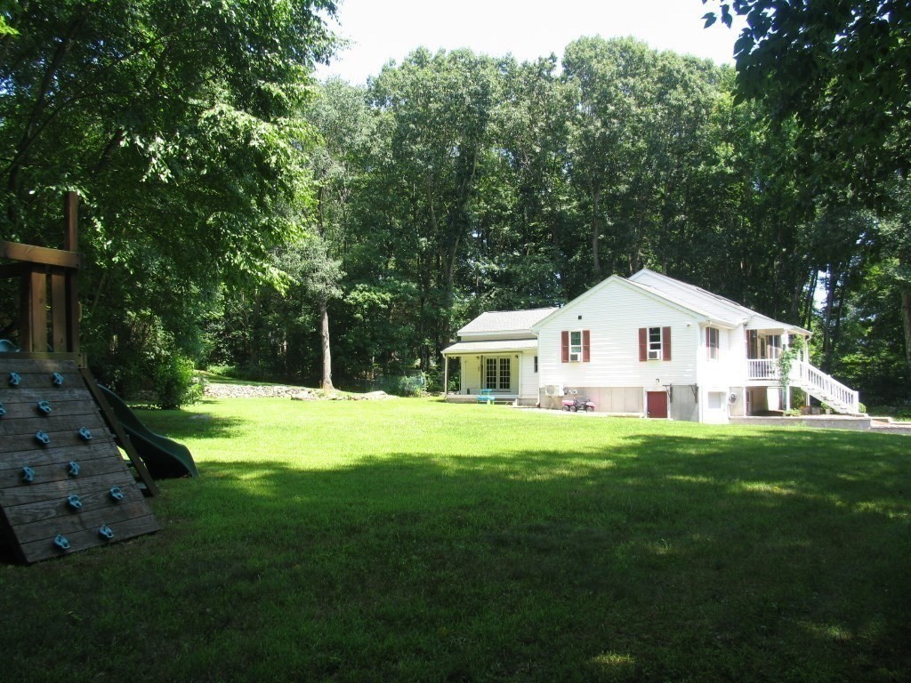 85 Thayer Property Photo 24
