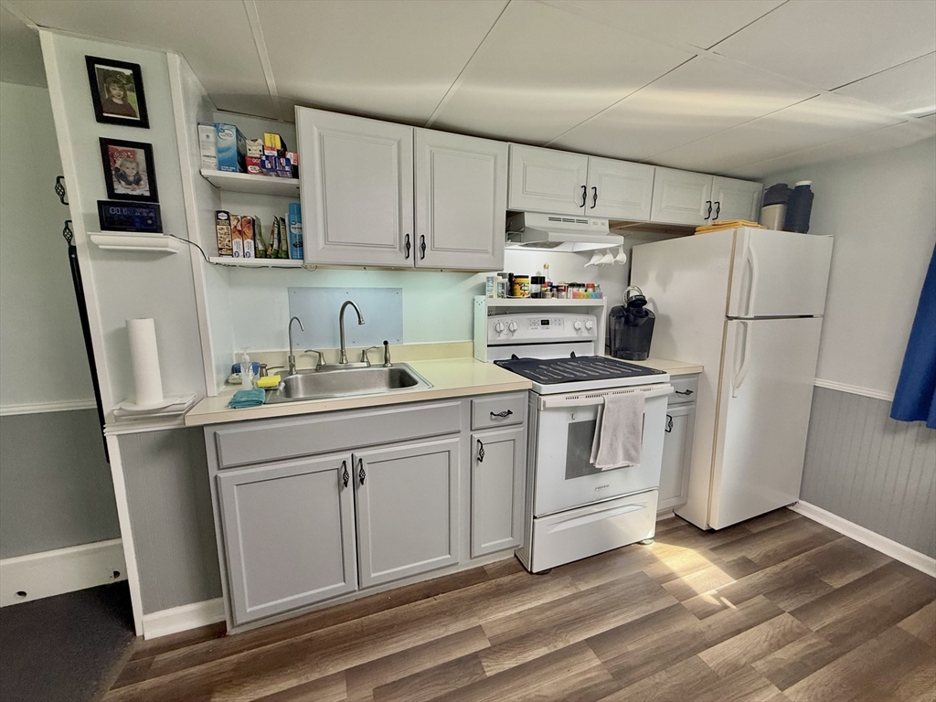 50 Puffin Dr Property Photo 4