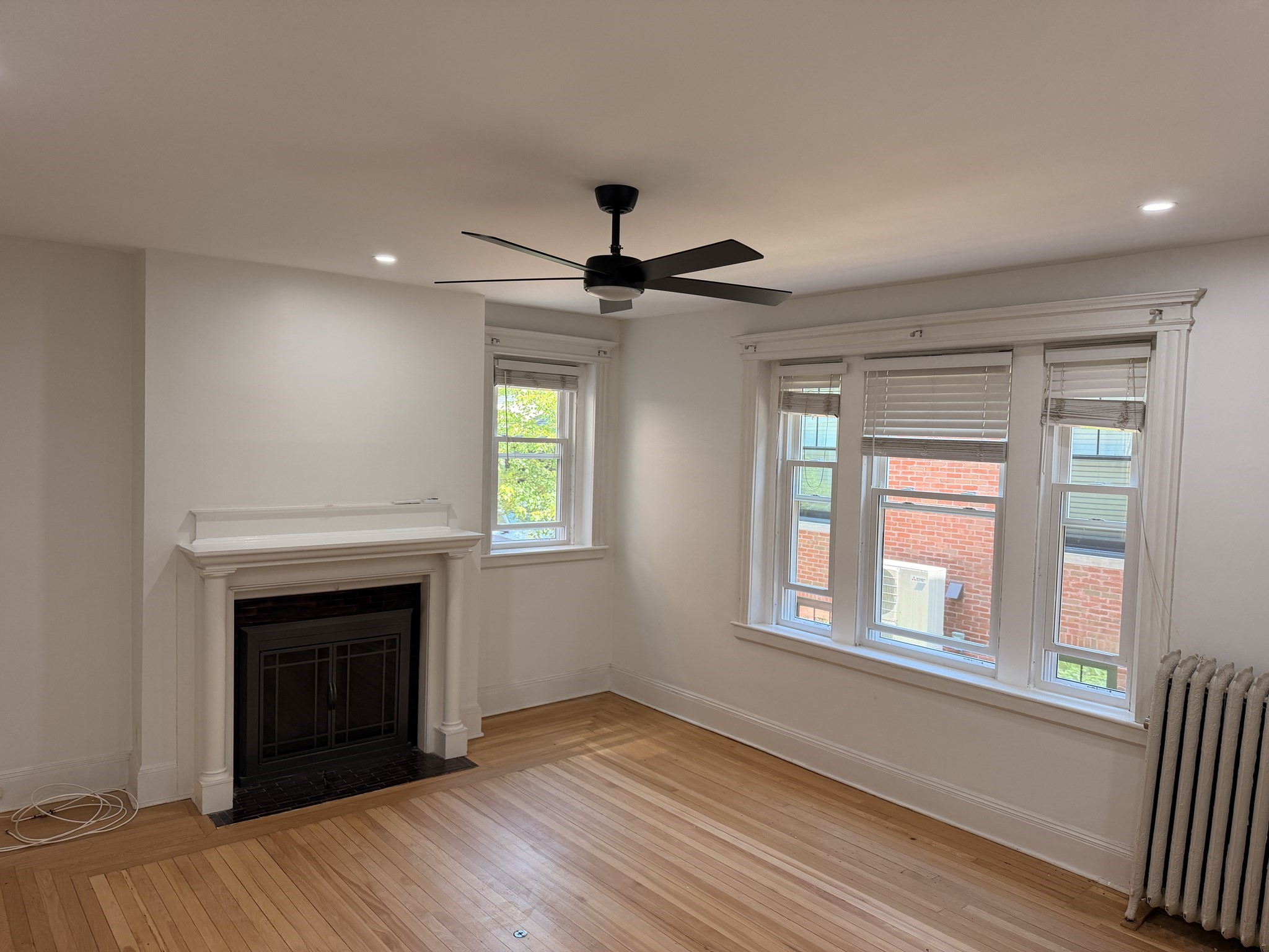 1768 Beacon # 4 Property Photo 1