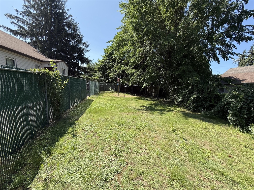 45 Charles Ave Property Photo 5