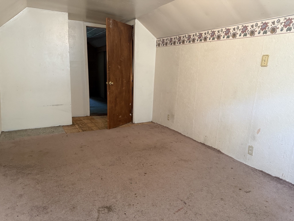 45 Charles Ave Property Photo 19