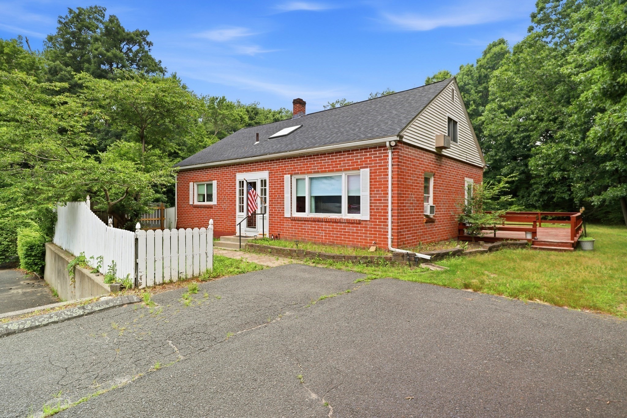 377 Wilbraham Street Property Photo 3