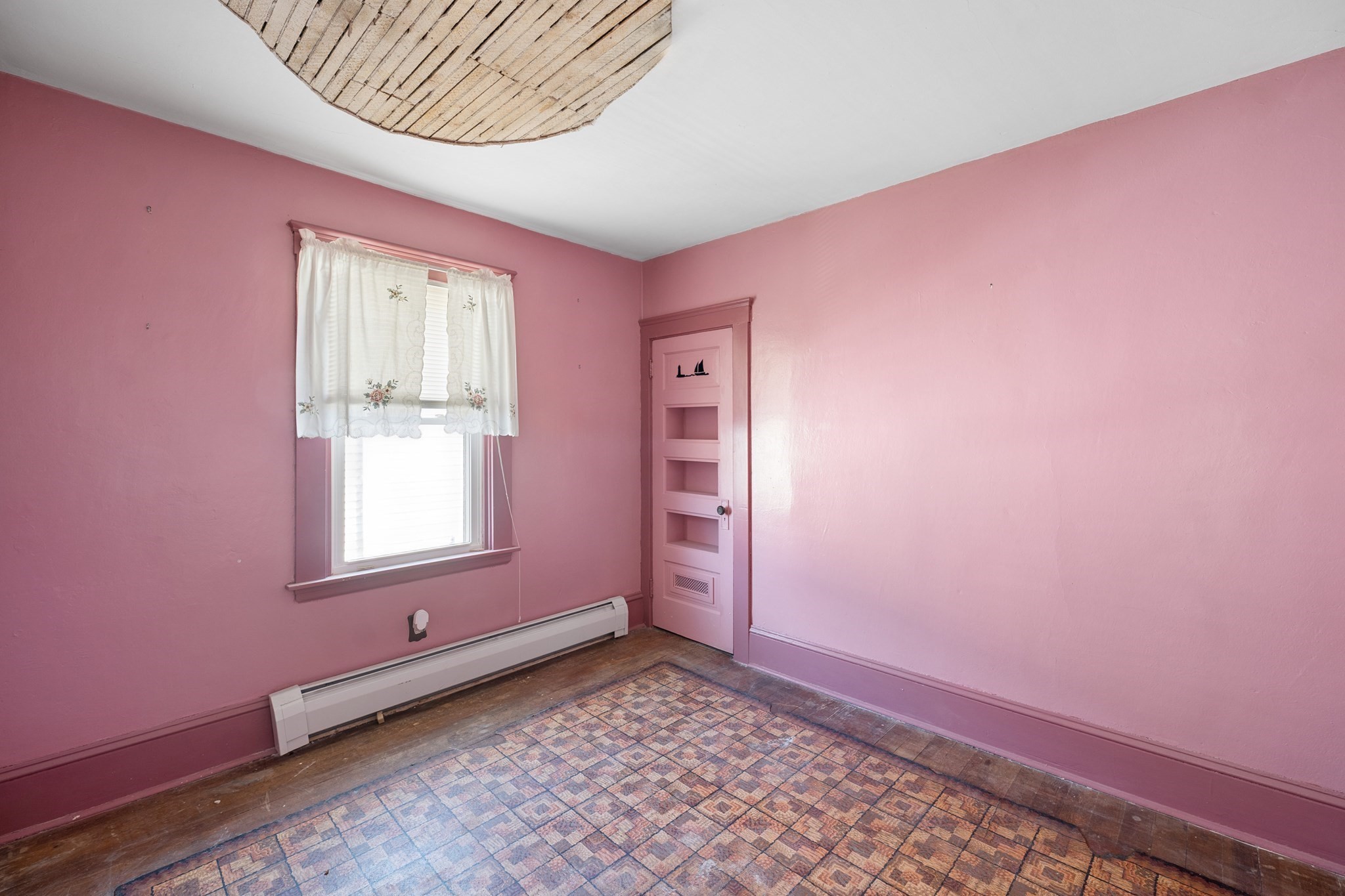 256 Green St Property Photo 15