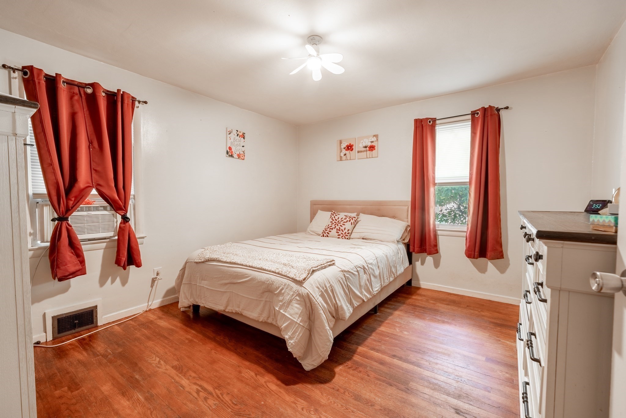 12 Kenway Dr Property Photo 11