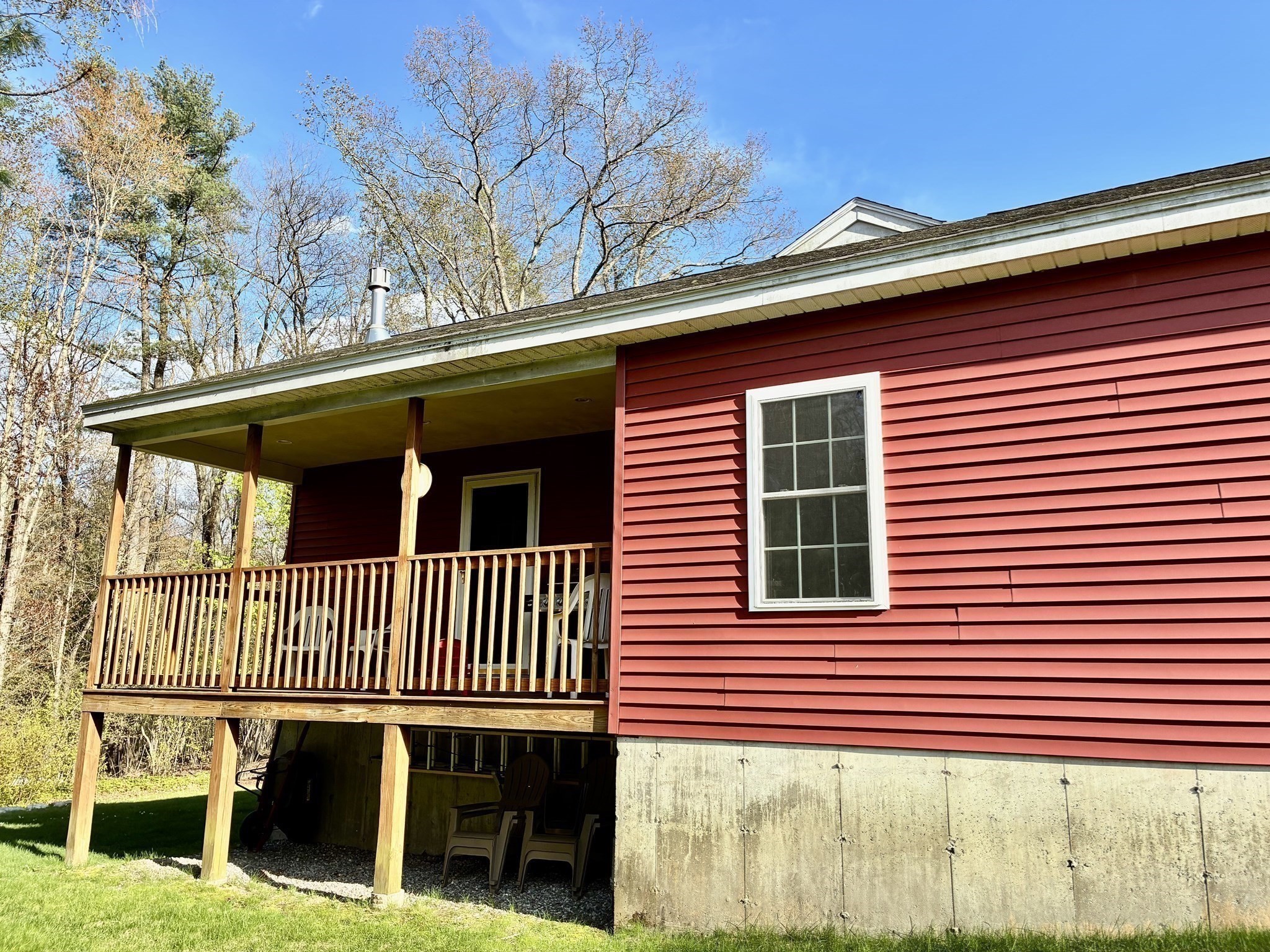 476 Wachusett St Property Photo 37