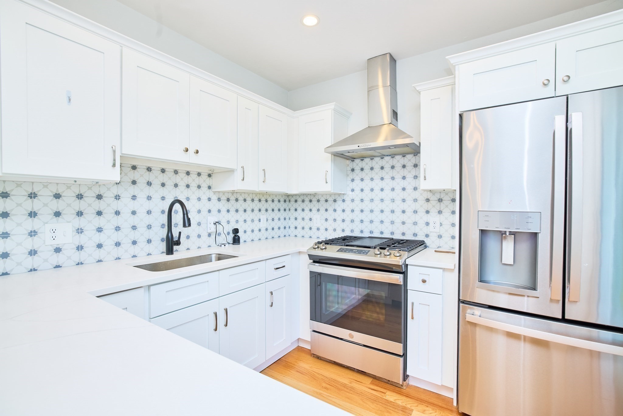 15 Clark St Property Photo 9