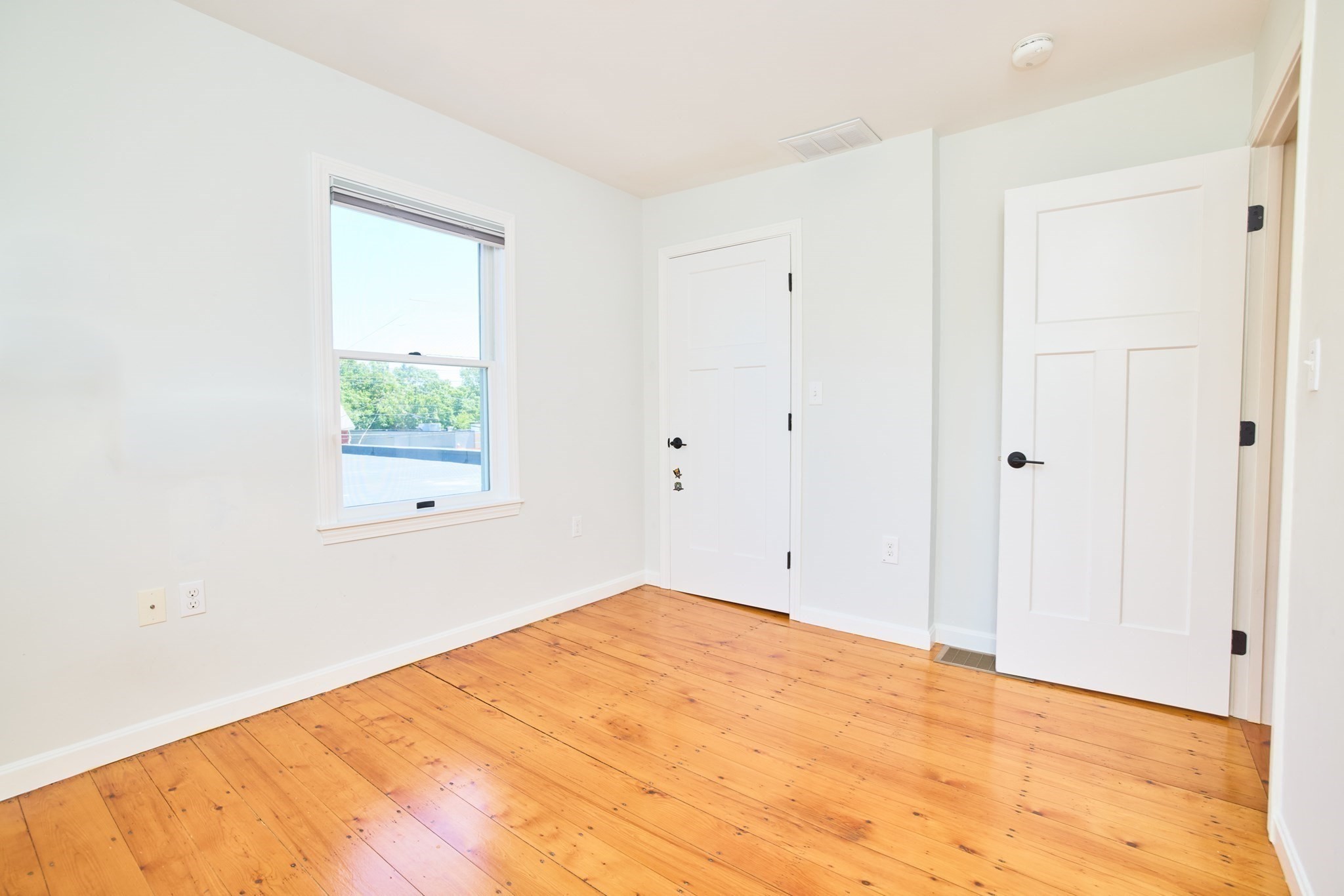 15 Clark St Property Photo 15