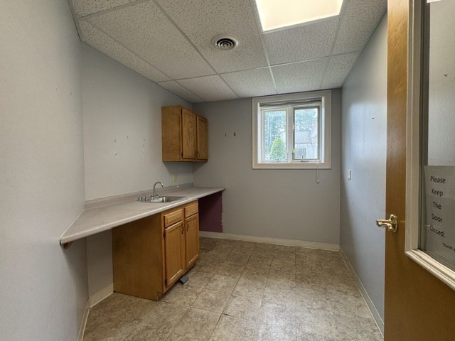 881 South Street # 3 Property Photo 6