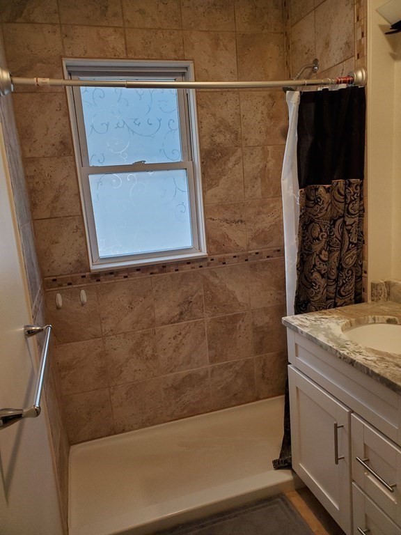 55 Rich St # 55 Property Photo 10