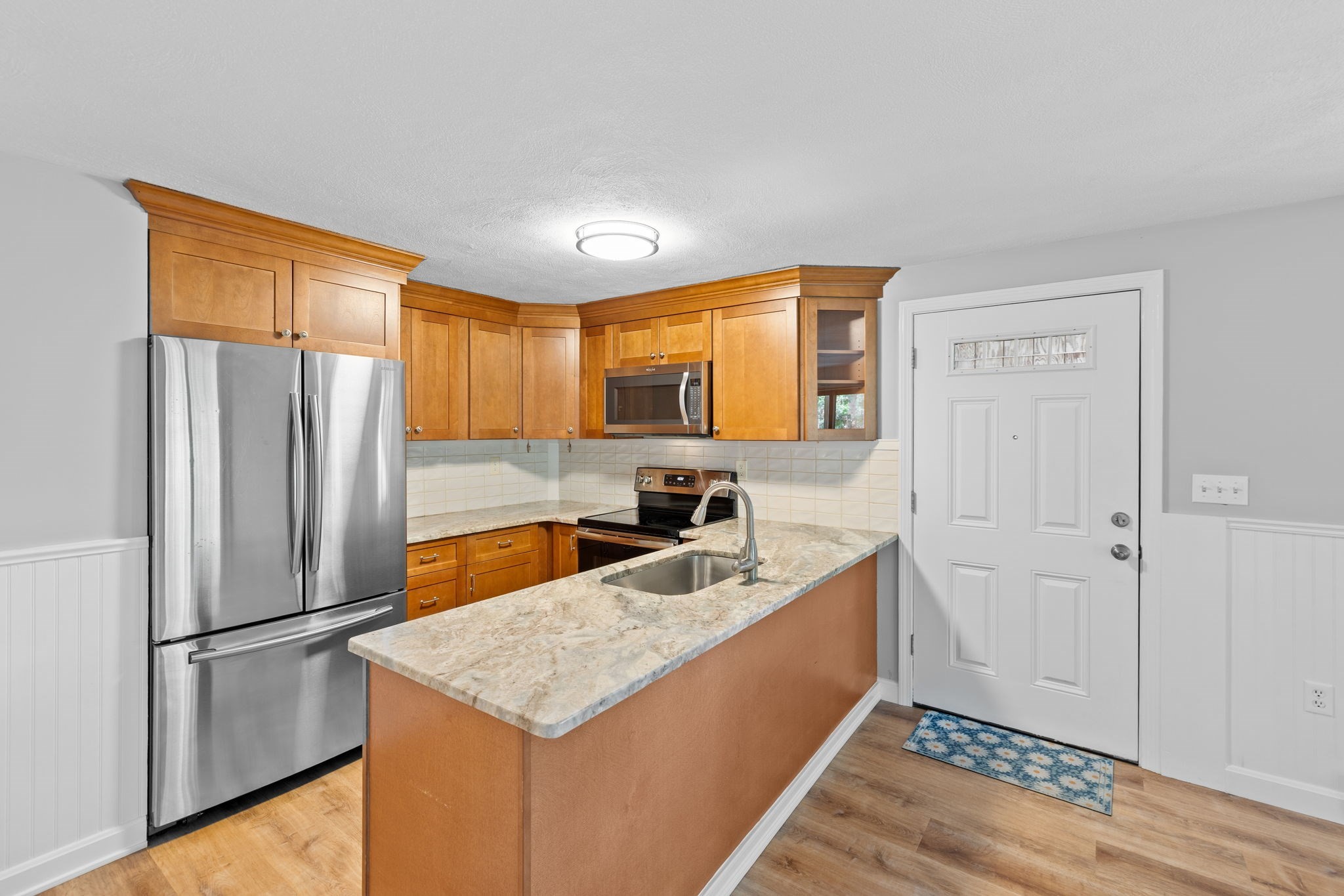 35 Ashumet Rd # 10b Property Photo 5