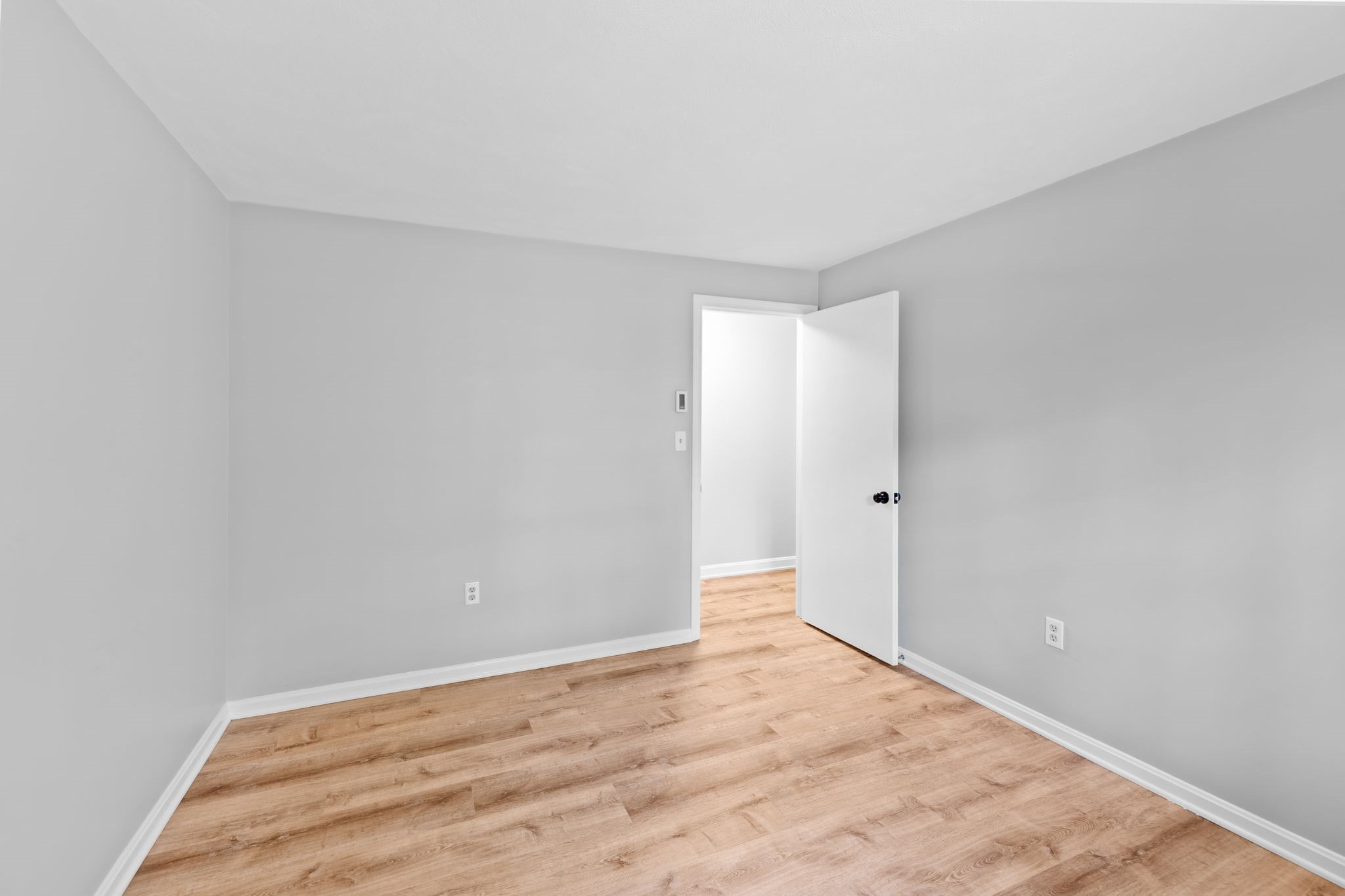 35 Ashumet Rd # 10b Property Photo 17