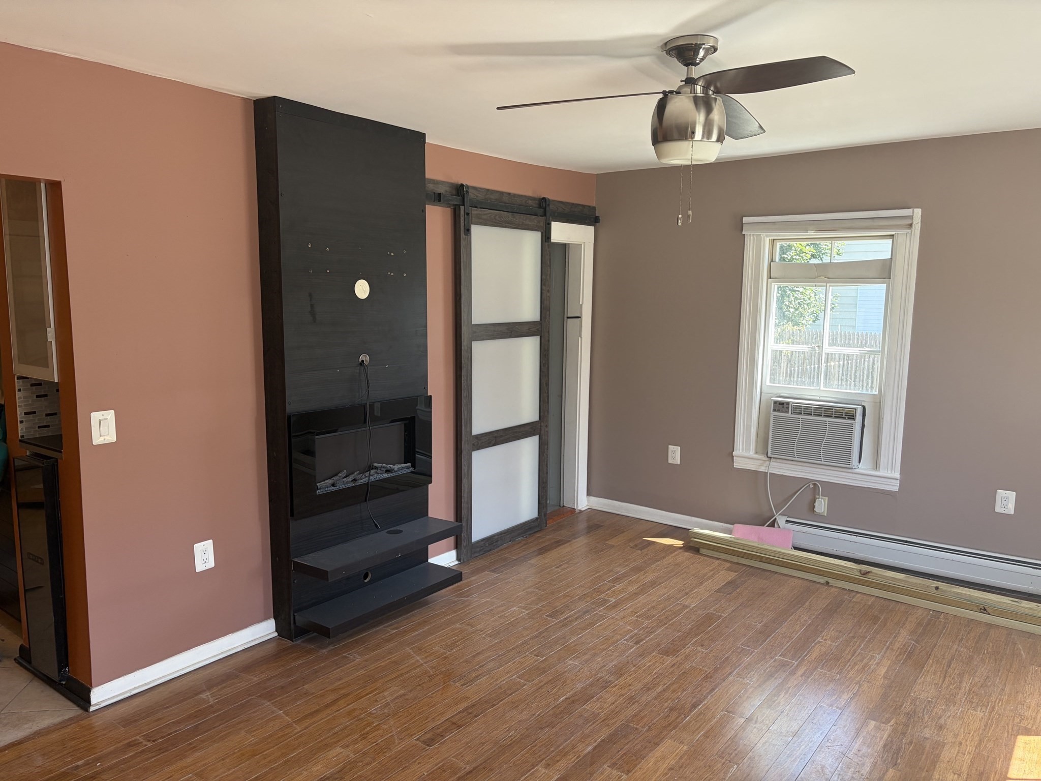 11 Oakdale Pl # 11 Property Photo 3