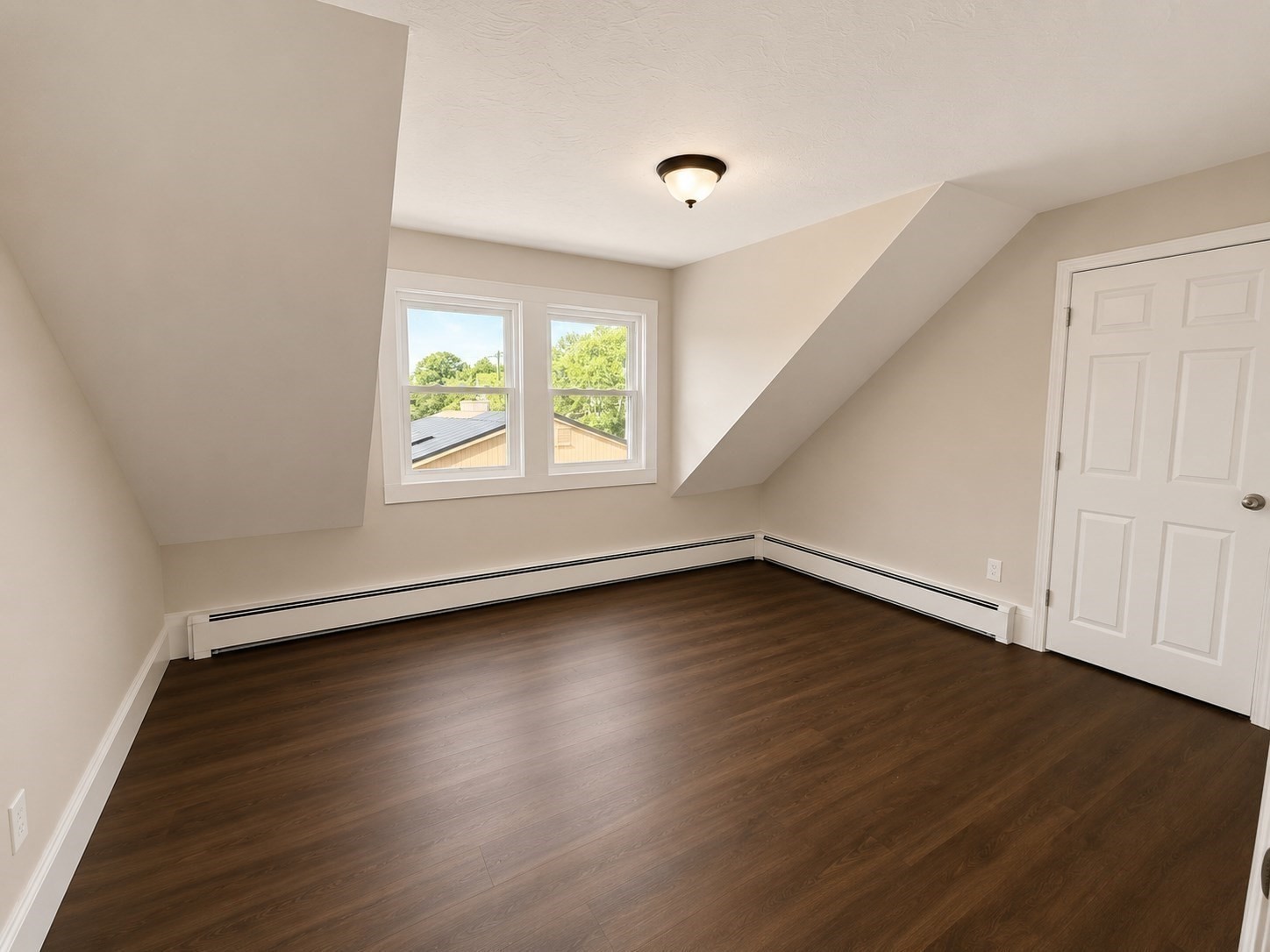 32 Sycamore Ave Property Photo 16