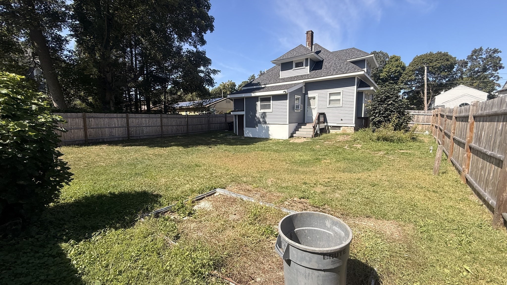 32 Sycamore Ave Property Photo 25