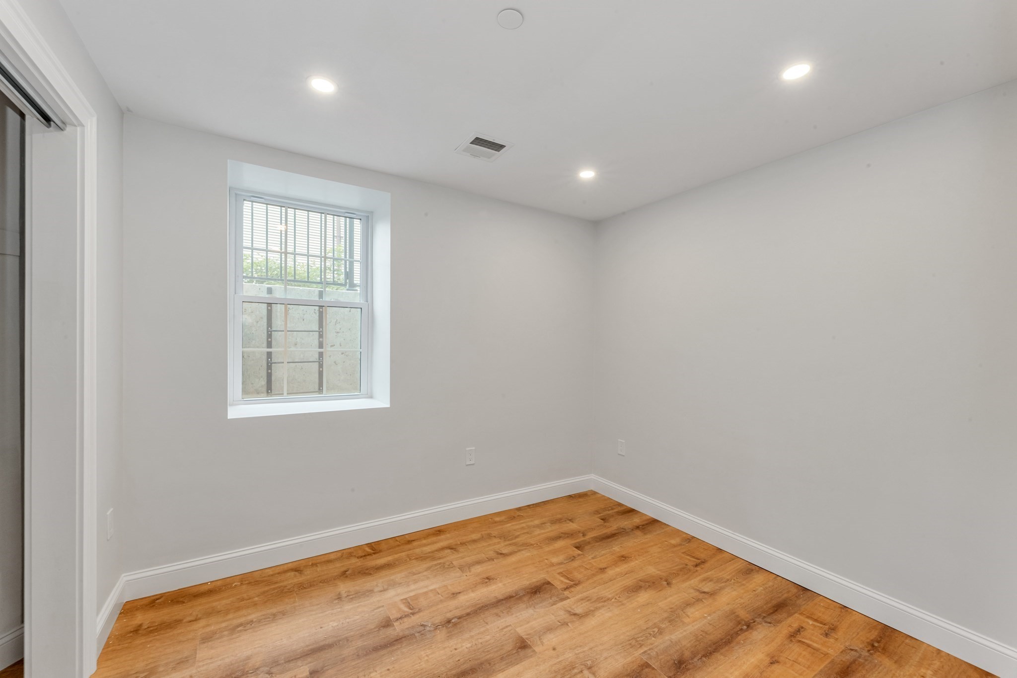 112 Armandine Street # 1 Property Photo 13