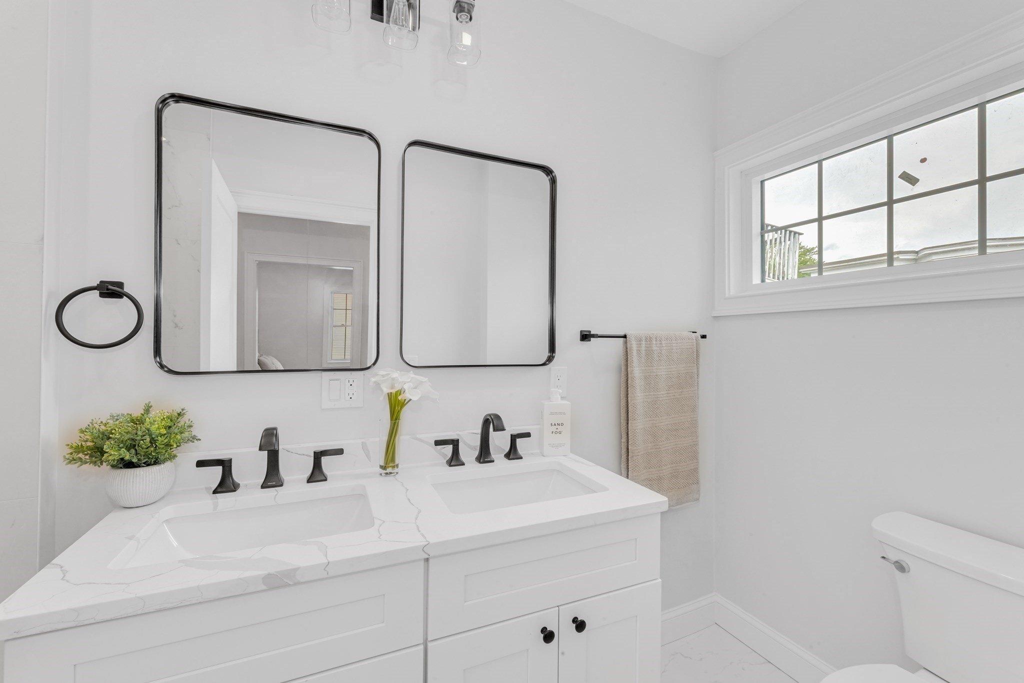 112 Armandine Street # 1 Property Photo 16