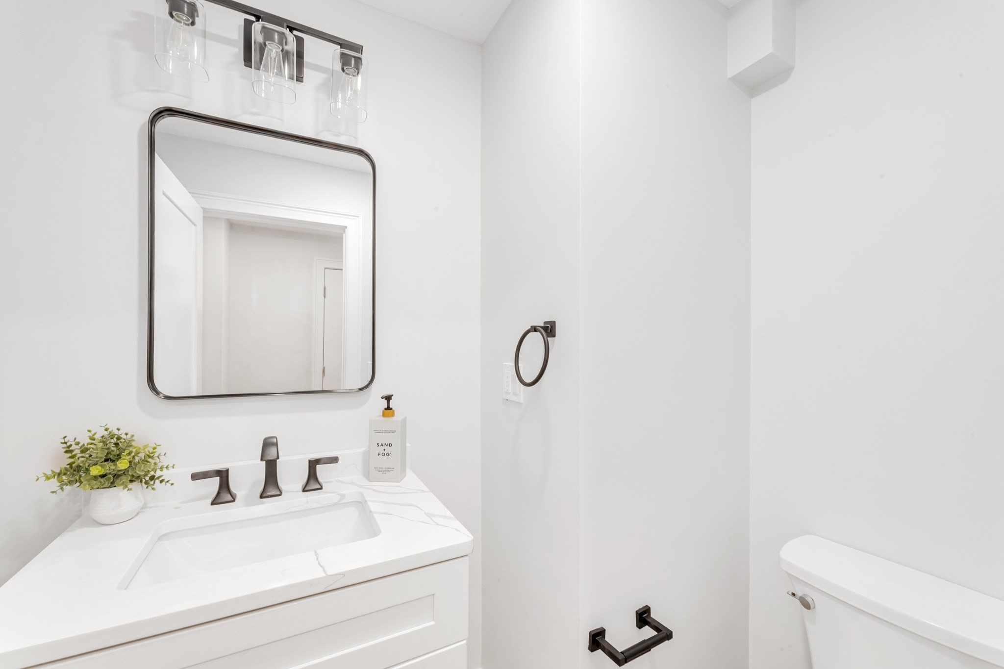 112 Armandine Street # 1 Property Photo 19