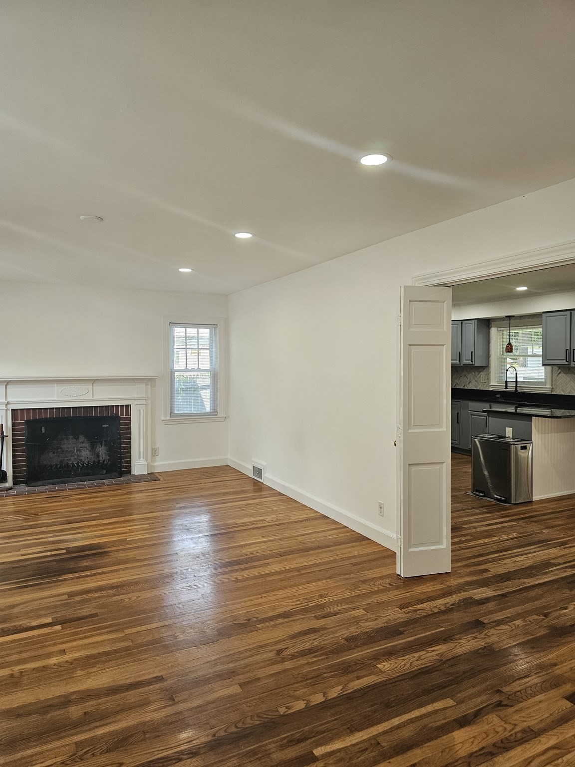 85 Lexington Ave Property Photo 4