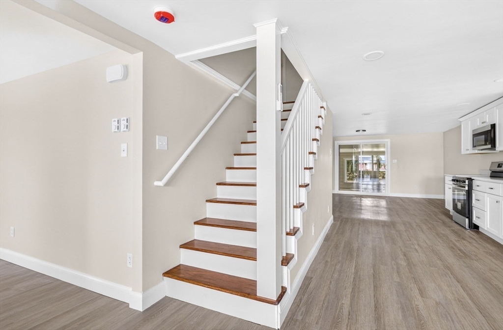 69 Wolcott Ave Property Photo 17