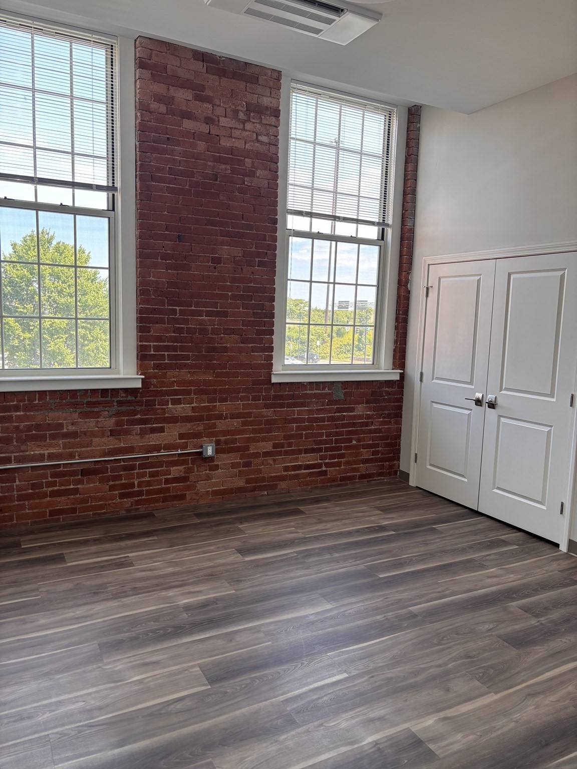87 North Water Street # 206 Property Photo 6
