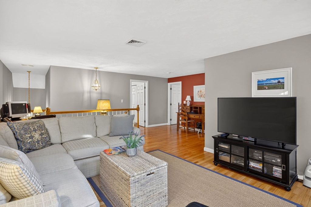 15 Ironwood Court Property Photo 19
