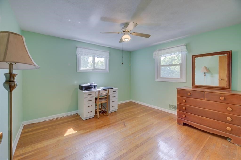 16 Superior St Property Photo 19