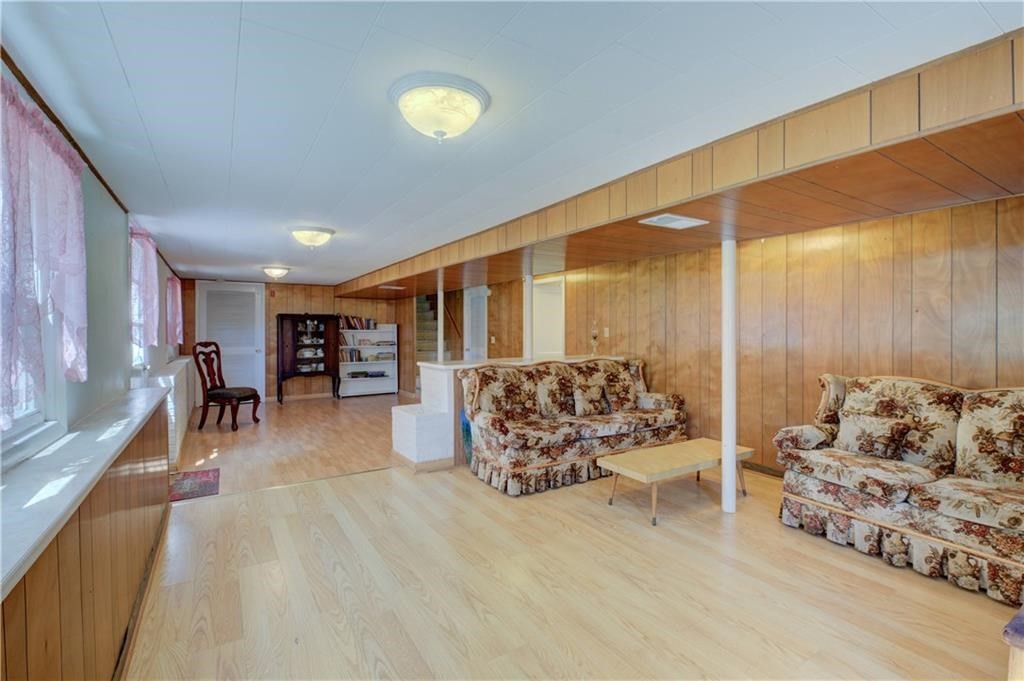 16 Superior St Property Photo 22