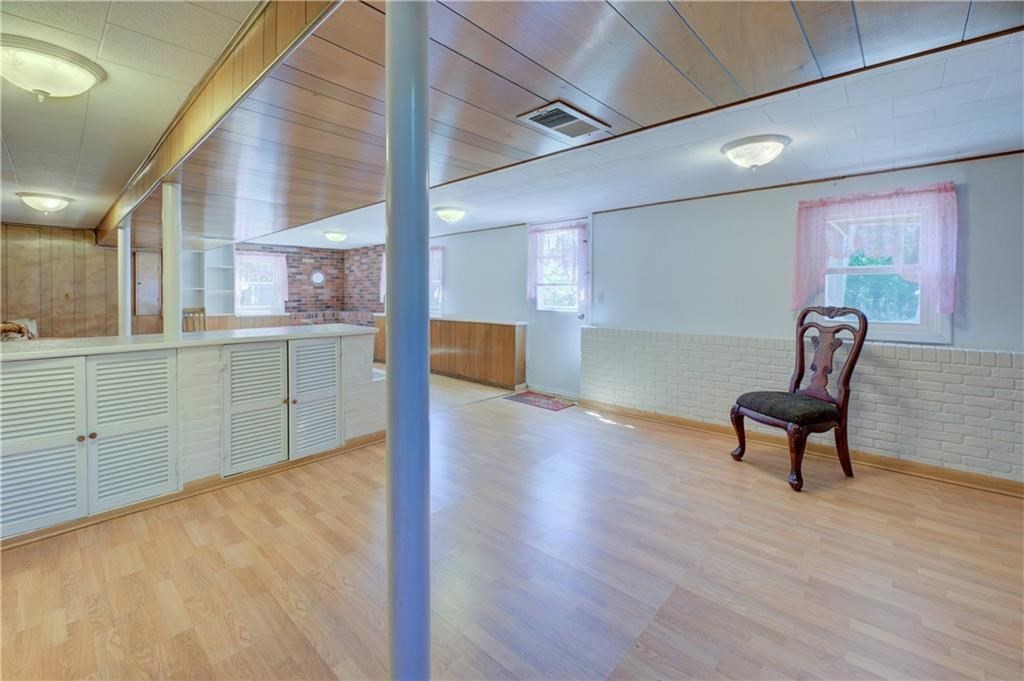 16 Superior St Property Photo 23