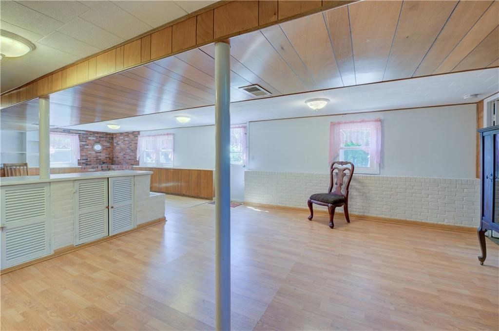16 Superior St Property Photo 24