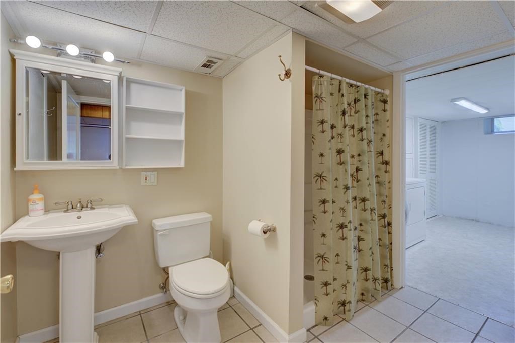 16 Superior St Property Photo 26