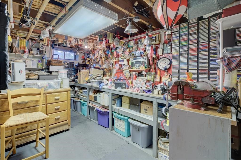 16 Superior St Property Photo 34
