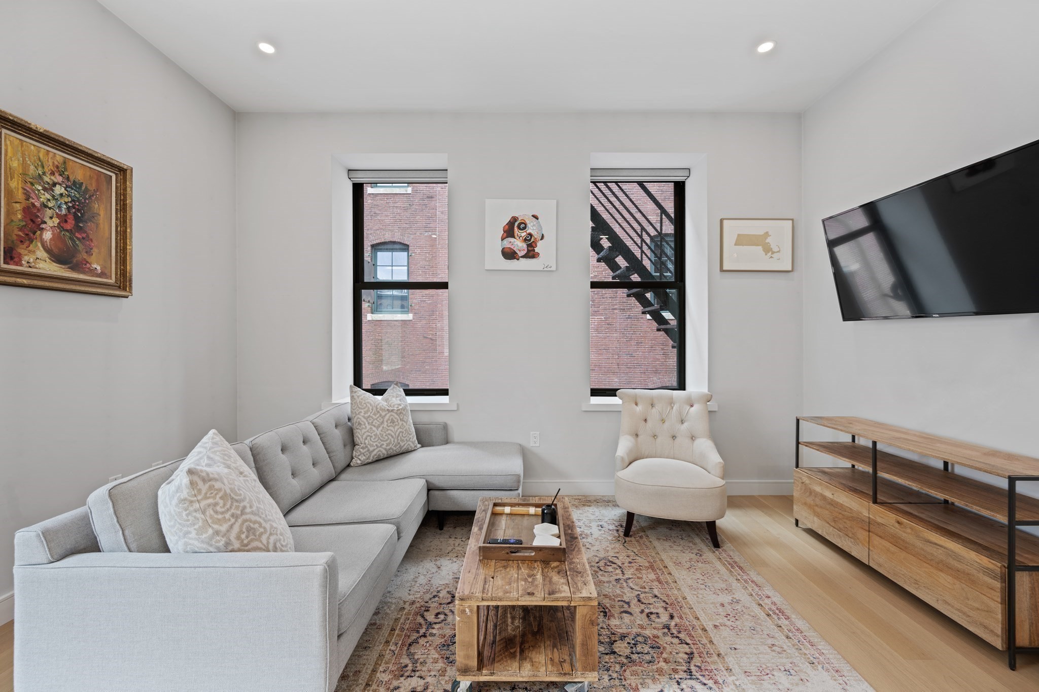 355 Congress Street # 404 Property Photo 4