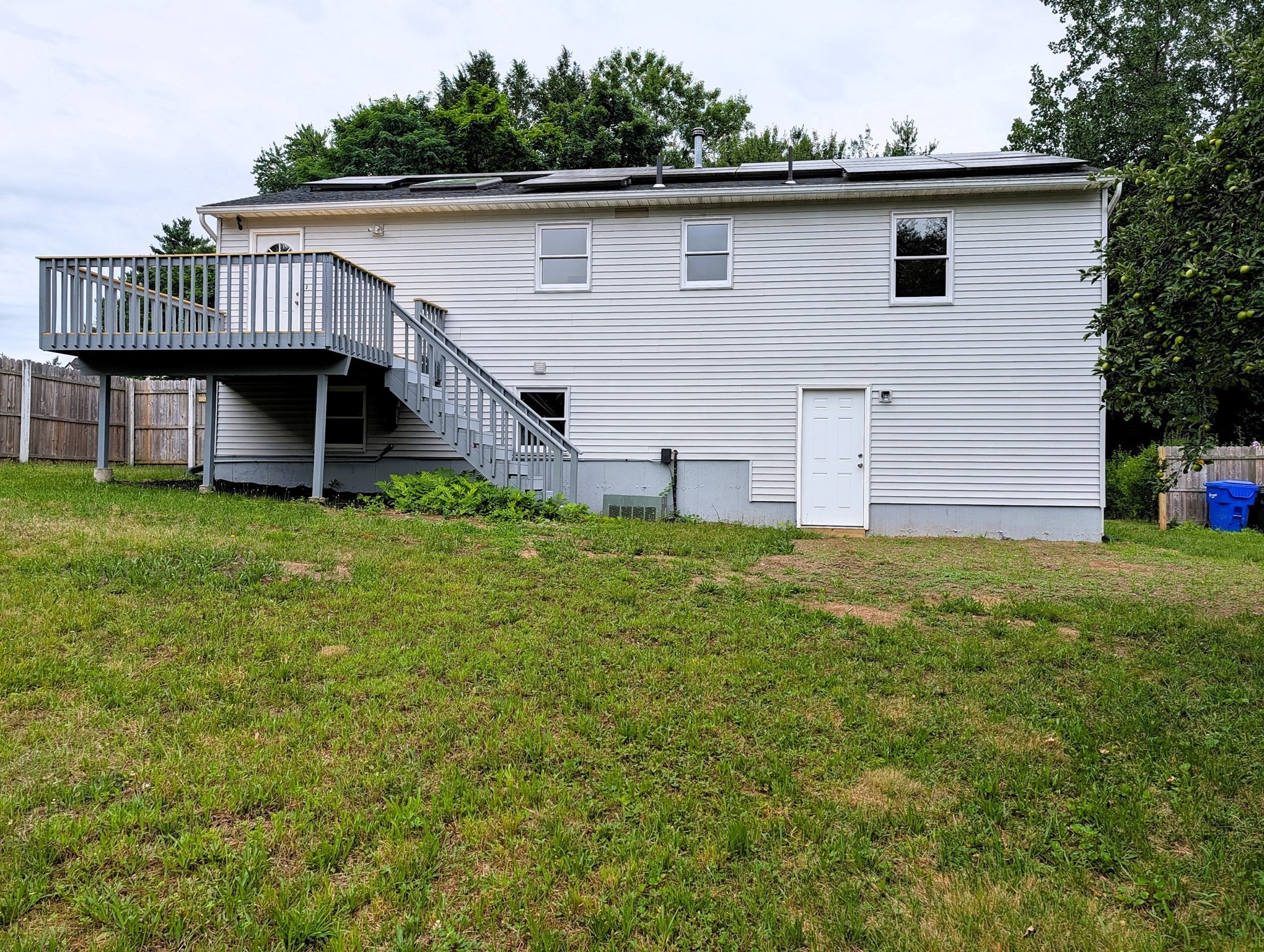 22 Pine Needle Ln Property Photo 2
